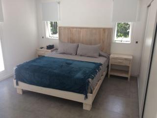 Beautiful and Modern house in Solanas Resort - 3