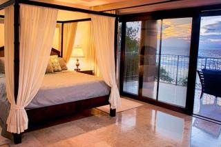 Beachfront, Sunset, & Ocean Views With Elevator - 4