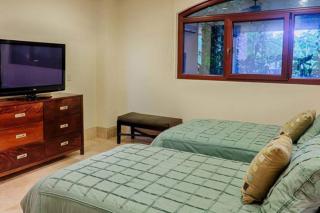 Beachfront, Sunset, & Ocean Views With Elevator - 1