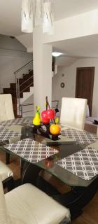 Acogedora casa moderna - 2