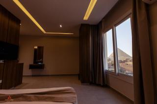 Kemet Pyramids View Hotel - 1