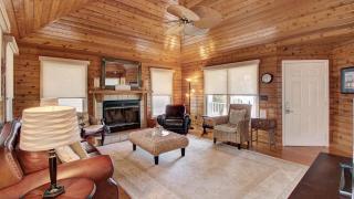 54 Pelican Bay by AvantStay Steps from Beach Community Pool - 7