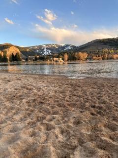 Beaver Creek 2 Bed 2 Bath Condo 1 MIN Walk to Elk Lot - 2