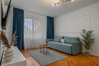 Ultracentral Quiet Velvet Bliss - 1