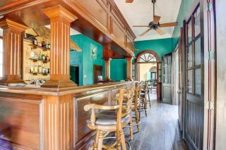 Jaguar Room at Mahogany Hall -Gold Standard Certified - 1