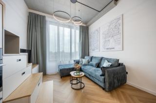Luxury Loft Retreat - City Center Bratislava - 8
