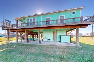 Escape Gulf Views Tiki Bar Sleeps 14 - 5