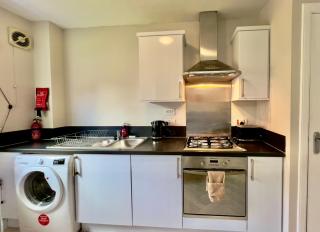 Stylish City Apartment with Free Parking near Town - 3