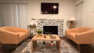 Golden Oasis Studio - 0