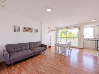 Full equipado con fast wifi y balcón - cerca de facultad de medicina o terminal omnibus - 7