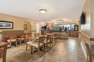 Best Western Sicamous Inn - 1