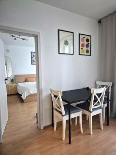 New, modern and cozy 2 bedroom apartment with balcony - 8