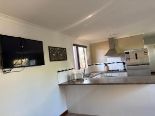 2x1 granny flat close to Perth Airport - 7