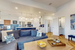 Retreat Gulf Views Large Deck Dog Haven - 2