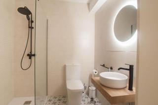 3 Bed Apt Sleep 6 - Pets Balcony Parking Wifi - 5