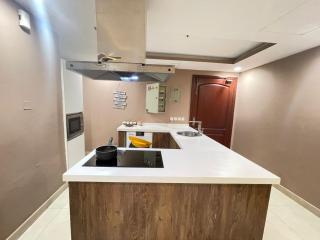 Goldcrest Luxurious Apartment - 1