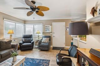 Beautiful 1 Bed Beach Condo #122 - 8