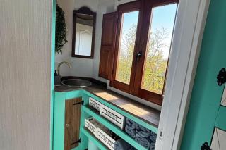 Chalet Sleeps 2 - Pool Balcony Mountain Views - 3