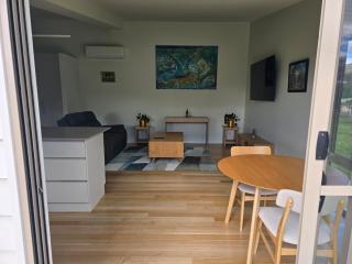 Urban Retreat near Hobart & Airport, Port Arthur - 4