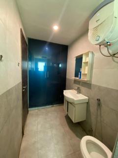 Landmark Apartment - 6