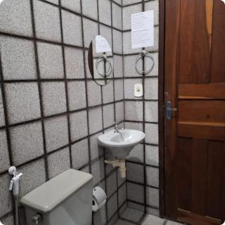 Suíte perto do Centro e de Praias - 3