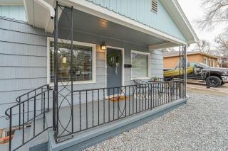 Bonny Estate Two-Unit Group Stay w Hot Tub - 3