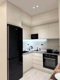 Chic Apartament Free Parking - 4