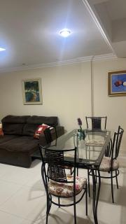 Sobrado com Piscina - 2