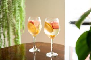 Hotel Park Suites - 1