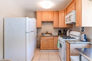 New Modern 2BR Berkeley Retreat - Near UC & Park - 7