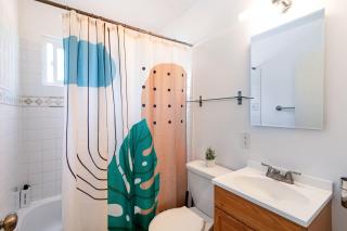 New Modern 2BR Berkeley Retreat - Near UC & Park - 6