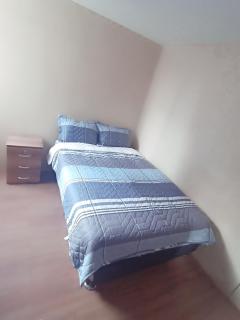 Departamento amoblado y Estacionamiento Gratis - 4