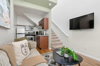 Upscale NW Portland Lofts - Modern Walkable Central - 5