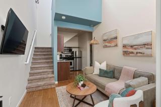 Modern Loft Hideaway in Trendy NW Portland - 8