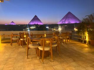 Pyramids Top view inn - 7