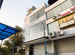 Super Hotel O StayCraft - 2