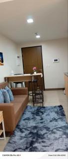 Makati Condo Staycation - 3