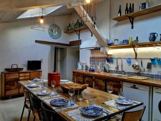 Maison cosy avec cour privative au cœur de l'Auvergne - FR-1-582-316 - 7