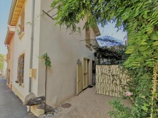 Maison cosy avec cour privative au cœur de l'Auvergne - FR-1-582-316 - 6