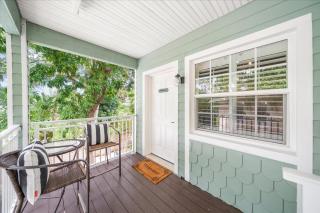 SeaGlass Inn Bed and Breakfast - 8