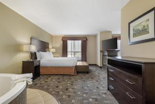 Best Western Plus Red Deer Inn & Suite - 2