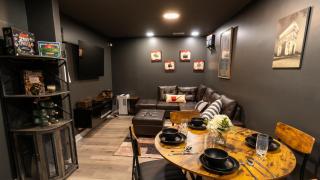 Stylish 4BR Haven Near AUC and Downtown ATL - Atlanta - 1