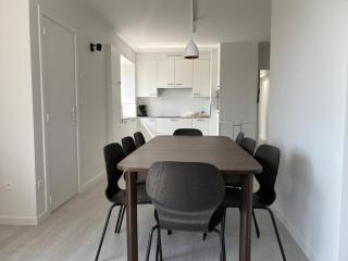 Stylish 3-bedroom apartment with sea view - 2