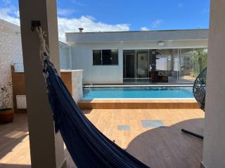 Pé na areia à 50m da Praia com Piscina, Churrasqueira, 5 quartos e 3 Vg de garagem, - 3