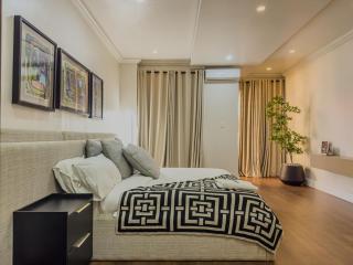 Stylish 3-Bedroom Apartment in Oniru Vi - 3