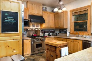 Mountain View 2 Ski-In Private Hot Tub 4Br 4.5Ba Sleeps 8 - 1