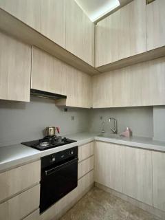 Spacious Modern Studio near Premier Palace hotel - 8