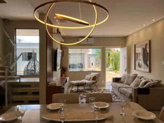 Pé na areia à 50m da Praia com Piscina, Churrasqueira, 5 quartos e 3 Vg de garagem, - 7