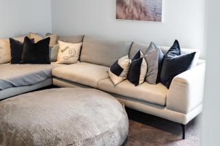 Stylish Coastal Retreat - 1