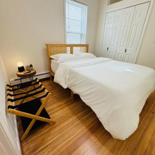 3BR Apartment Free parking 4 miles from Boston - 2